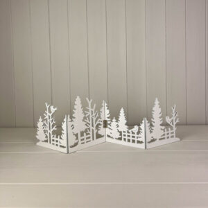 White Wooden Christmas Scene Display (18.5cm)