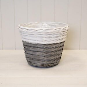 Two Tone White/Grey Willow Planter