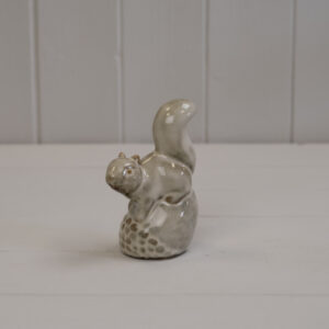 Beige Mottle Ceramic Squirrel Sitting on Acorn Decoration