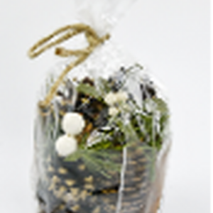 Bag of Pinecone/ Cinnamon/ White Berry